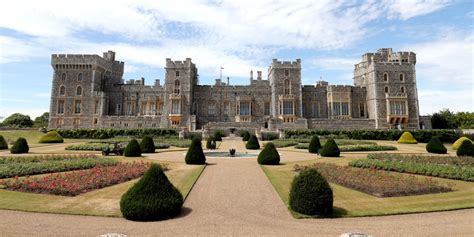 ¡Sumérgete en la Historia en el Castillo de Windsor, un Imponente Palacio Real!